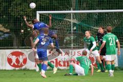 Kreisliga - Saison 2023/2024 - FC Gerolfing - TSV Ober/Unterhaunstadt - Florian Diegel #3 blau Oberhaunstadt - Matthias Hamm #17 grün Gerolfing - Serge Yohoua blau in der Luft Oberhaunstadt - Foto: Meyer Jürgen