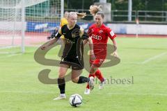 2. Frauen-Bundesliga - Saison 2021/2022 - FC Ingolstadt 04 - SV Meppen - Galvez Estrada (#2 FCI) - Jaron Isabella #24 Meppen - Foto: Meyer Jürgen