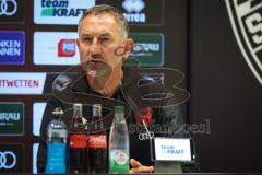 3. Liga - Saison 2026/27 - FC Ingolstadt 04 - SV Wehen Wiesbaden - Cheftrainer Achim Beierlorzer (FCI) in der Pressekonferenz nach dem Spiel - XXXXX - Foto: Meyer Jürgen