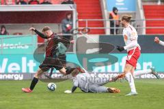 3. Liga; FC Ingolstadt 04 - 
Rot-Weiss Essen; Jannik Mause (7, FCI) schießt zum 1:0 Torwart Golz Jakob (1 RWE) Tor Jubel Treffer