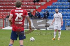 3. Liga - SpVgg Unterhaching - FC Ingolstadt 04 - Marc Stendera (10, FCI) Grauschopf Paul (25 SpVgg)