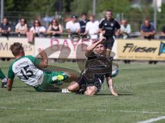 Relegation - Saison 2025/26 - SV Karlskron - FC Geisenfeld - Simon Feulner grün Geisenfeld - Paul Dorschner schwarz Karlskron  - Foto: Meyer Jürgen