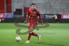 3. Liga; FC Ingolstadt 04 - FC Viktoria Köln; Max Besuschkow (17, FCI)