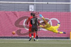 A - Junioren Bundesliga Süd/Südwest -  Saison 2021/2022 - FC Ingolstadt 04 - Eintracht Frankfurt - Dehler Maurice Torwart FCI beim 0:1 Führungstreffer - Foto: Meyer Jürgen