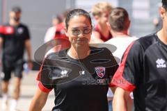 3. Liga; FC Ingolstadt 04 - Trainingsauftakt, erstes Training nach der Sommerpause; Cheftrainerin Sabrina Wittmann (FCI)