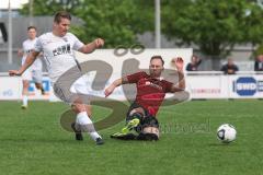 Bezirksliga - Saison 2023/24 - TSV Gaimersheim - SpVgg Kammerberg - Lucas Goetz (Nr.5 - Gaimersheim) - Jonas Grundmann rot Kammerberg - Foto: Meyer Jürgen