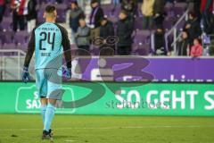 2.BL; Erzgebirge Aue - FC Ingolstadt 04; Spiel ist aus 1:0 Niederlage, enttäuscht Torwart Fabijan Buntic (24, FCI) geht vom Platz