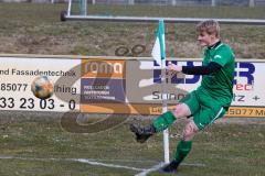 Testspiel - SV Manching - TSV Pöttmes - Rainer Meisinger (#19 Manching) beim Eckball - Foto: Jürgen Meyer