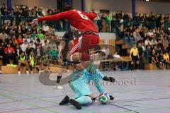 Lotto Bayern Hallencup - Vorrunde - Lindenkreuzhalle Saison 2024/25 - Türk SV Ingolstadt - FC Türk Sport Garching - Martin Maier TW Türk Sport Garching - Marijan Maricic rot Türk Ing  - Foto: Meyer Jürgen