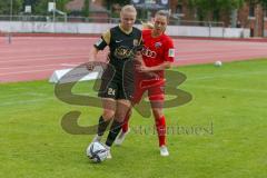 2. Frauen-Bundesliga - Saison 2021/2022 - FC Ingolstadt 04 - SV Meppen - Galvez Estrada (#2 FCI) - Jaron Isabella #24 Meppen - Foto: Meyer Jürgen