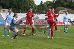 2. Frauen-Bundesliga - Saison 2021/2022 - FC Ingolstadt 04 - Bor. Bocholt - Uzungüney Ebru (#4 FCI) - Doege Leonie Torwart BocholtFoto: Meyer Jürgen