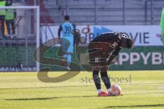 2.BL; FC Ingolstadt 04 - SV Sandhausen; nachdenklich Hans Nunoo Sarpei (18 FCI)