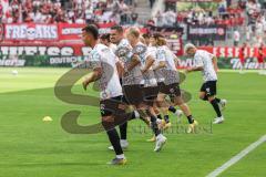 3. Liga; Rot-Weiss Essen - FC Ingolstadt 04; vor dem Spiel Aufwärmtrikot Puma stronger together, Marcel Costly (22, FCI) Pascal Testroet (37, FCI) Tobias Bech (11, FCI) Tim Civeja (8, FCI) Thomas Rausch (45, FCI)