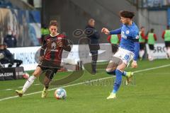 2.BL; Hansa Rostock - FC Ingolstadt 04; Jan Hendrik Marx (26, FCI) Duljevic Haris (10 HR) Zweikampf Kampf um den Ball