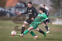 Kreisklasse - Saison 2025/26- TSV Gaimersheim II - SV Lippertshofen - Linus Pfaller grün Lippertshofen  - Nico Moser schwarz Gaimersheim - Foto: Meyer Jürgen