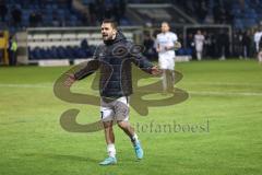 3. Liga; SV Waldhof Mannheim - FC Ingolstadt 04; Niederlage, hängende Köpfe, Spieler beschweren sich bei den Fans wegen zu wenig Support für die jungen Spieler, Pascal Testroet (37, FCI)