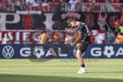 DFB-Pokal; FC Ingolstadt 04 - 1. FC Kaiserslautern; Tor Jubel Treffer Anschlusstreffer 1:2, Ryan Malone (16, FCI)