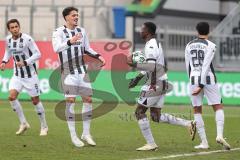 3. Liga; TSV Havelse - FC Ingolstadt 04; Tor Jubel Treffer Ausgleich 1:1 Obed Ugondu (17, FCI) Nishan Velupilay (28 FCI) Dennis Kayigin (10, FCI) Fredrik Carlsen (8, FCI)