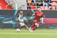 3. Liga; FC Ingolstadt 04 - SV Waldhof Mannheim; Simon Lorenz (32, FCI) Sechelmann Tim (4 SVWM)