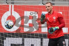 3. Liga; FC Ingolstadt 04 - SpVgg Unterhaching; vor dem Spiel Torwart Marius Funk (1, FCI)