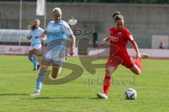 2. Frauen-Bundesliga - Saison 2021/2022 - FC Ingolstadt 04 - Bor. Bocholt - Galvez Estrada (#2 FCI) - Ridder Ines #19 blau Bocholt - Foto: Meyer Jürgen