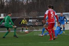 2.BL; Testspiel; FC Ingolstadt 04 - Würzburger Kickers; Dennis Eckert Ayensa (7, FCI) Torchance, Torwart Bonmann Hendrik (1 FWK) Schneider Leon (5 FWK)