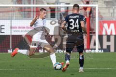 3. Liga; FC Ingolstadt 04 - SpVgg Unterhaching; Mladen Cvjetinovic (19, FCI) Hobsch Patrick (34 SpVgg)
