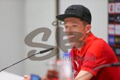 2. Fußball-Liga - Pressekonferenz - Vorstellung Cheftrainer Roberto Pätzold und Manager Profifußball Malte Metzelder - Saison 2021/2022 - FC Ingolstadt 04 - Cheftrainer FCI Roberto Pätzold - Foto: Meyer Jürgen