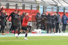 3.Liga - Saison 2022/2023 - TSV 1860 München - FC Ingolstadt 04 - Das Spiel ist aus - Jubel - Cheftrainer Rüdiger Rehm (FCI) - Foto: Meyer Jürgen