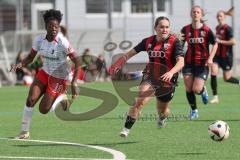 2. Bundesliga Frauen - Saison 2024/25 - FC Ingolstadt 04 Frauen - SC Freiburg II - Pija Reininger (Nr.21 - FCI Frauen) - Sadikou Nailatou weiss Freiburg - Foto: Meyer Jürgen