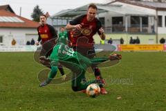 BZL - Oberbayern Nord - SV Manching - SV Kasing -  Ousseynou Tamba (#10 Manching) - Seferovic Dzenis rot Kasing - Foto: Jürgen Meyer