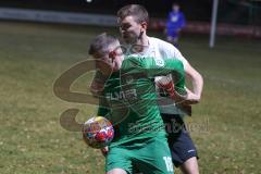 Landesliga - Saison 2024/25 - SV Manching - TSV Wertingen - Sebastian Graßl (Nr.10 - SV Manching) - Andreas Kotter weiss Wertingen - Foto: Meyer Jürgen
