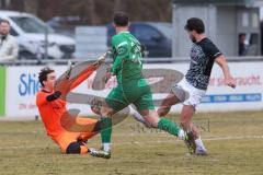 Bezirksliga - Saison 2024/25 - FC Gerolfing - FC Fatih Ingolstadt - Torwart Michael Oblinger (Nr.1 - FC Gerolfing) - Flaur Bashota (Nr.23 - FC Gerolfing) - Ugur Genc (Nr.77 - FC Fatih) - Foto: Meyer Jürgen