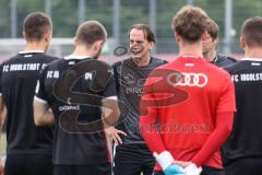 3. Liga; FC Ingolstadt 04 - Trainingsauftakt, Cheftrainer Rüdiger Rehm (FCI) Teambesprechung
