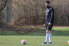 Fussball - Kreisliga - FC Gerolfing - SV Karlshuld - Christian Träsch Fc Gerolfing beim warm machen - Foto: Meyer Jürgen