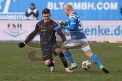 3. Liga - Saison 2025/26 - Hansa Rostock - FC Ingolstadt 04  - Linus Rosenlöcher (Nr.19 - FCI) - Maximilian Krauß (Nr.35 - Hansa Rostock) - Foto: Meyer Jürgen