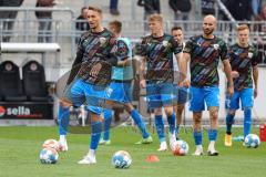 2.BL; FC St. Pauli - FC Ingolstadt 04, SchanzenGeber, Initiative des FCI, Sondertrikot von Puma, Warmup, Tobias Schröck (21, FCI) Andreas Poulsen (2, FCI) Nico Antonitsch (5, FCI) Christian Gebauer (22, FCI)