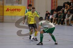 Lotto Bayern Hallencup - Lindenkreuzhalle Saison 2024/25 - FC Hitzhofen - SV Manching - Maik Wnendt gelb Hitzhofen - Timur Oguz grün Manching - Foto: Meyer Jürgen