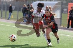 2. Bundesliga Frauen - Saison 2024/25 - FC Ingolstadt 04 Frauen - SC Freiburg II - Pija Reininger (Nr.21 - FCI Frauen) - Sadikou Nailatou weiss Freiburg - Foto: Meyer Jürgen