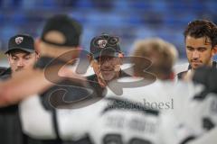 3. Liga - Saison 2026/27 - Waldhof Mannheim - FC Ingolstadt 04 - Nach dem Spiel im Spielerkreis - Cheftrainer Achim Beierlorzer (FCI) - XXXXX - Foto: Meyer Jürgen