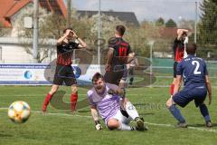 Kreisklasse - Saison 2022/2023 - TSV Etting - SV Stammham - Michael Wermuth #10 Stammham mit einer Torchance - Filip Festner Torwart Etting - Foto: Meyer Jürgen