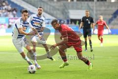 3. Liga; MSV Duisburg - FC Ingolstadt 04; Zweikampf Kampf um den Ball Marcel Costly (22, FCI) Noß Conor (14 MSV) Bulic Rasim (6 MSV)