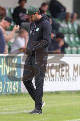 Landesliga - Saison 2025/26 - SV Manching - FC Memmingen II - Cheftrainer Cüneyt Köz (SV Manching) nach dem 0:1 Treffer - XXXXX - Foto: Meyer Jürgen