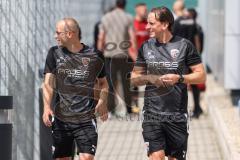 3. Liga; FC Ingolstadt 04 - Trainingsauftakt, Christoph Kappel Co-Trainer Analyse (FCI), rechts Cheftrainer Rüdiger Rehm (FCI)