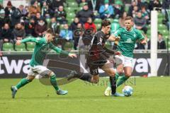 2.BL; SV Werder Bremen - FC Ingolstadt 04; Merlin Röhl (34, FCI) Milos Veljkovic (13 Bremen)