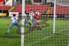 Bayernliga - U17 - Saison 2022/2023 - FC Ingolstadt 04 -  1860 München - Zeitler Deniz rot FCI - Torwart Dunker Mauricio 1860 München - Foto: Meyer Jürgen