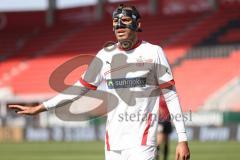 3. Liga - FC Ingolstadt 04 - FSV Zwickau - Nkansah Steffen (25 Zwickau) mit Gesichtsmaske