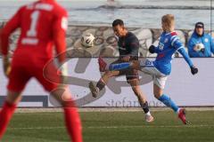3. Liga - Saison 2025/26 - Hansa Rostock - FC Ingolstadt 04  - Marcel Costly (Nr.22 - FCI) - Lukas Kunze (Nr.13 - Hansa Rostock) - Torwart Benjamin Uphoff (Nr.1 - Hansa Rostock) - Foto: Meyer Jürgen