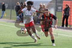 2. Bundesliga Frauen - Saison 2024/25 - FC Ingolstadt 04 Frauen - SC Freiburg II - Pija Reininger (Nr.21 - FCI Frauen) - Sadikou Nailatou weiss Freiburg - Foto: Meyer Jürgen