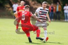 Kreisliga - Saison 2024/25- SV Kasing - TSV Kösching-  - Christian Hartwig weiss Kasing - Gerard Gläser rot Kösching - Foto: Meyer Jürgen